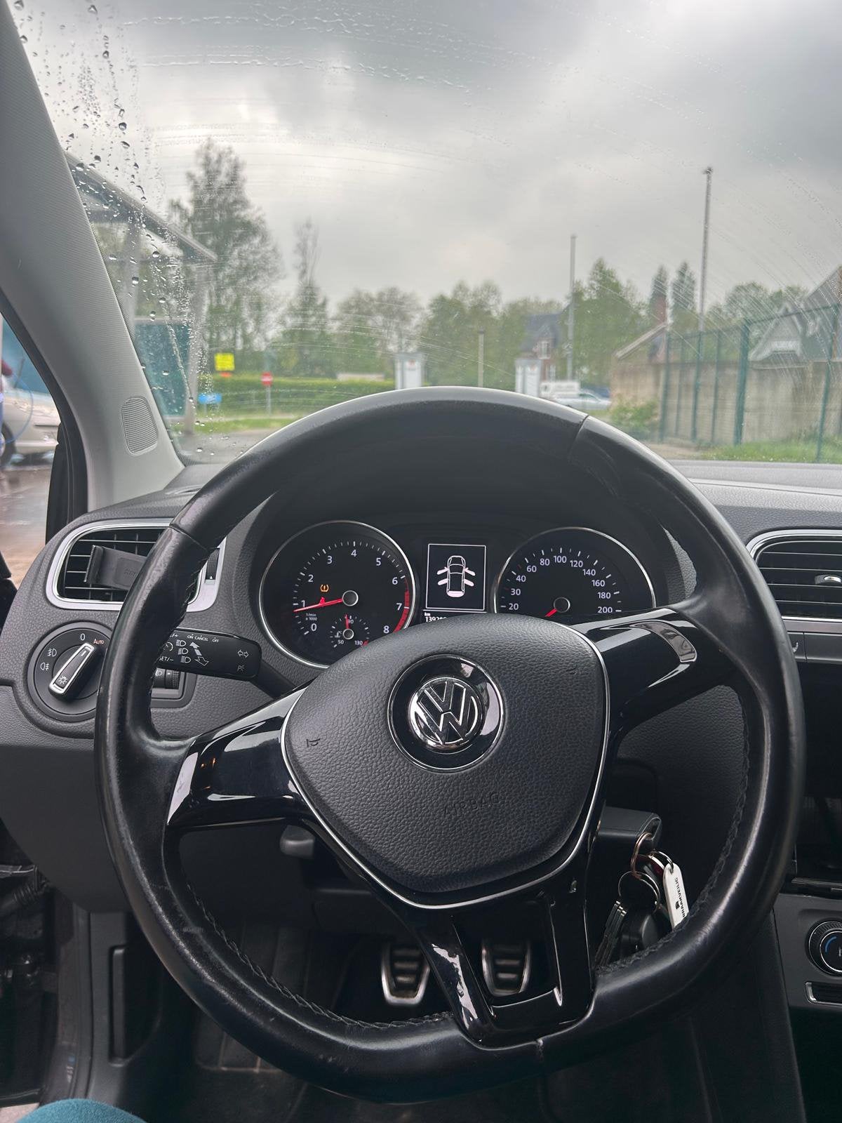 Volkswagen Polo 1.0 Essence 60 ch ALLSTAR 140 000 km, Autos, Achat, Euro 6, 5 portes, 5 places