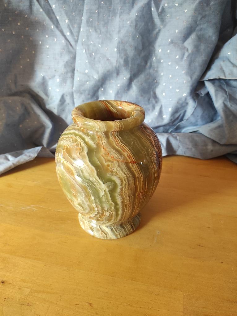 Schattige marmeren onyx groene vaas, Antiek en Kunst, Ophalen