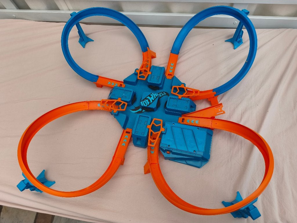 Uitwisseling van het Hot Wheels-circuit, Ophalen, Racebaan, Zo goed als nieuw, Hot Wheels