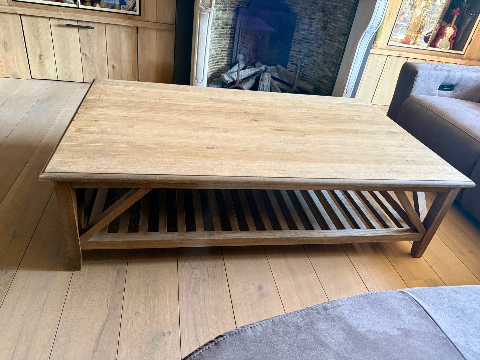 Grote salontafel in eik…nieuwstaat !!, Huis en Inrichting, Ophalen, 100 tot 150 cm, Eikenhout, 50 tot 100 cm