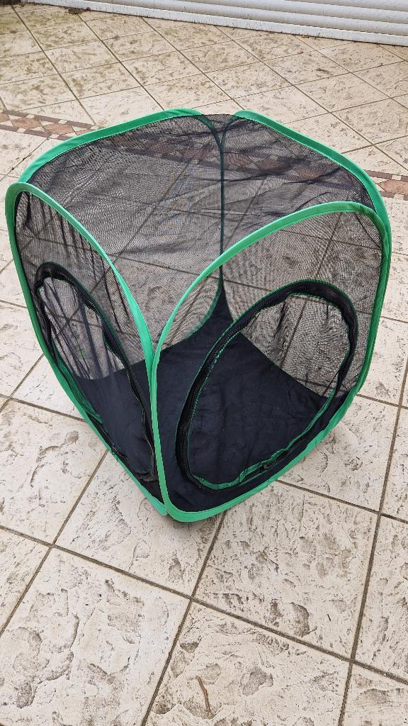 Pawtenda 1 tente cube pour chat/chien, Dieren en Toebehoren, Katten-accessoires, Ophalen of Verzenden, Gebruikt
