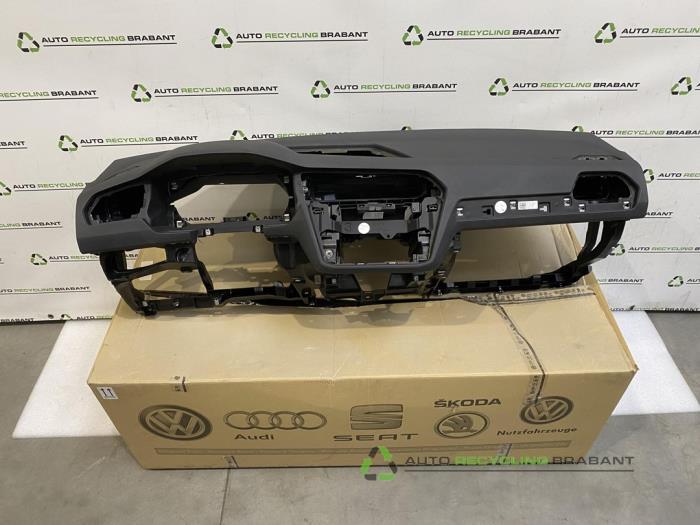 Tableau de bord d'un Volkswagen Tiguan, -, 3 mois de garantie, Utilisé, -