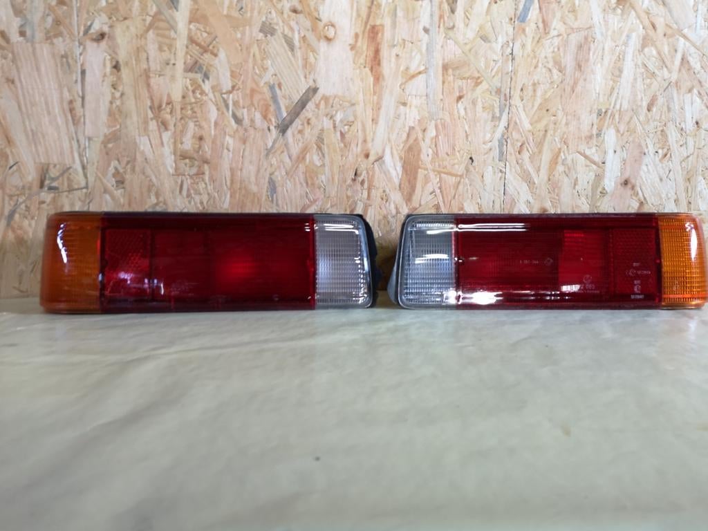 Phares arrières bmw e21, Auto-onderdelen, Verlichting, BMW