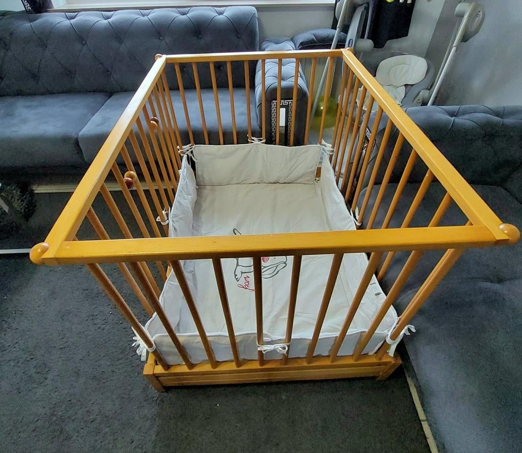 Parcs enfant, Enlèvement, Comme neuf, Carré, Roulettes