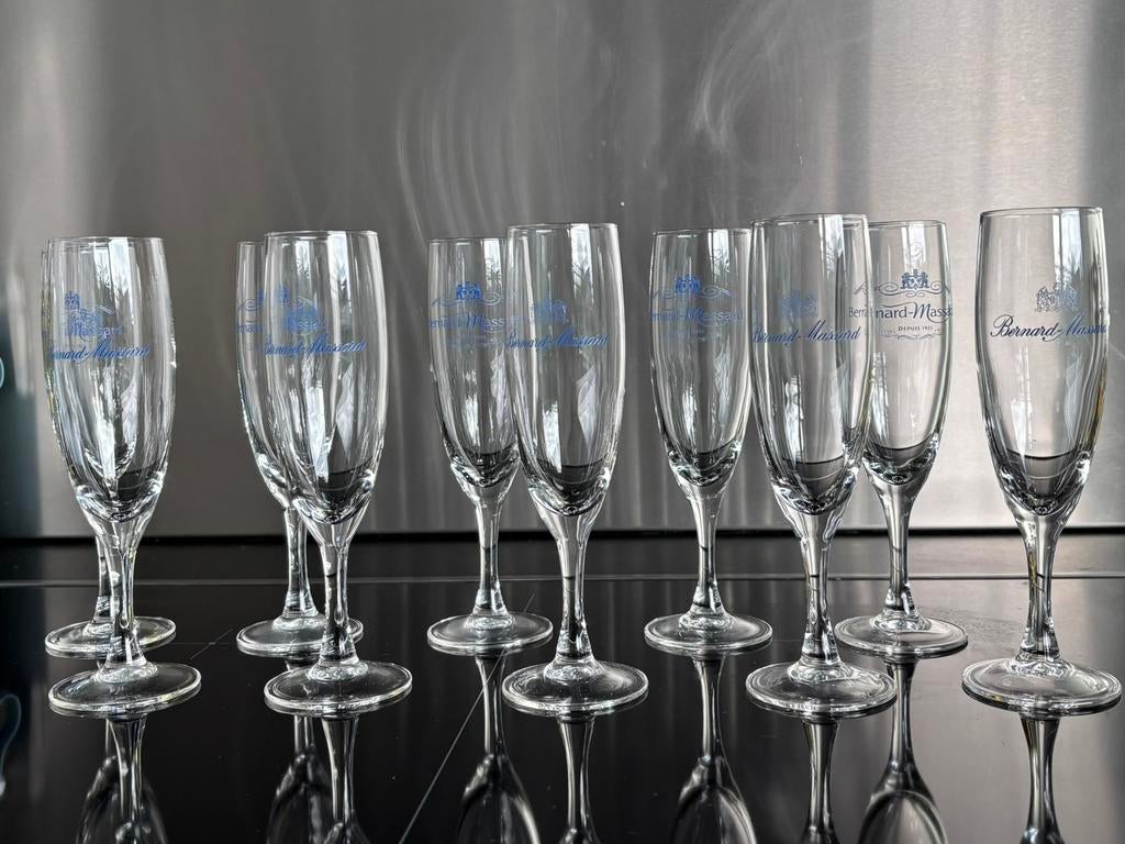 10 nieuwe champagneglazen Bernard massard, Enlèvement, Neuf