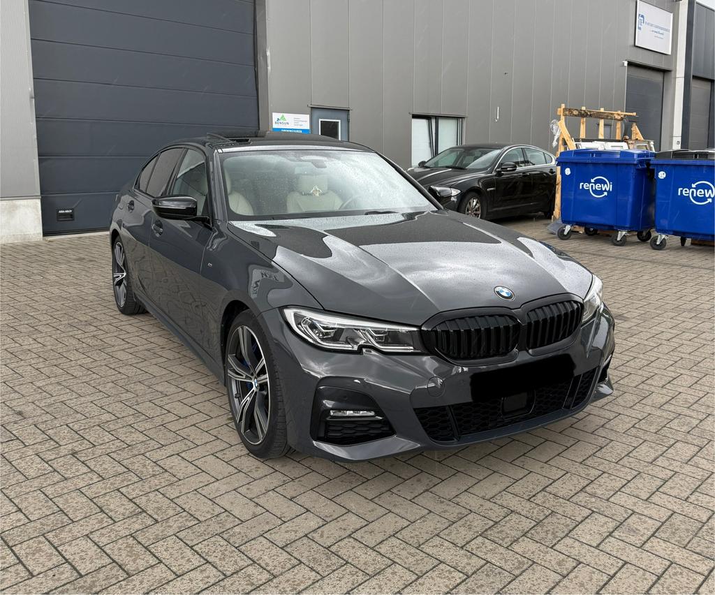 BMW 330e / M Sport / Laser light,open dak, HUD, ACC, Auto's, BMW, Bedrijf, Te koop, 3 Reeks, ABS, Achteruitrijcamera, Adaptieve lichten
