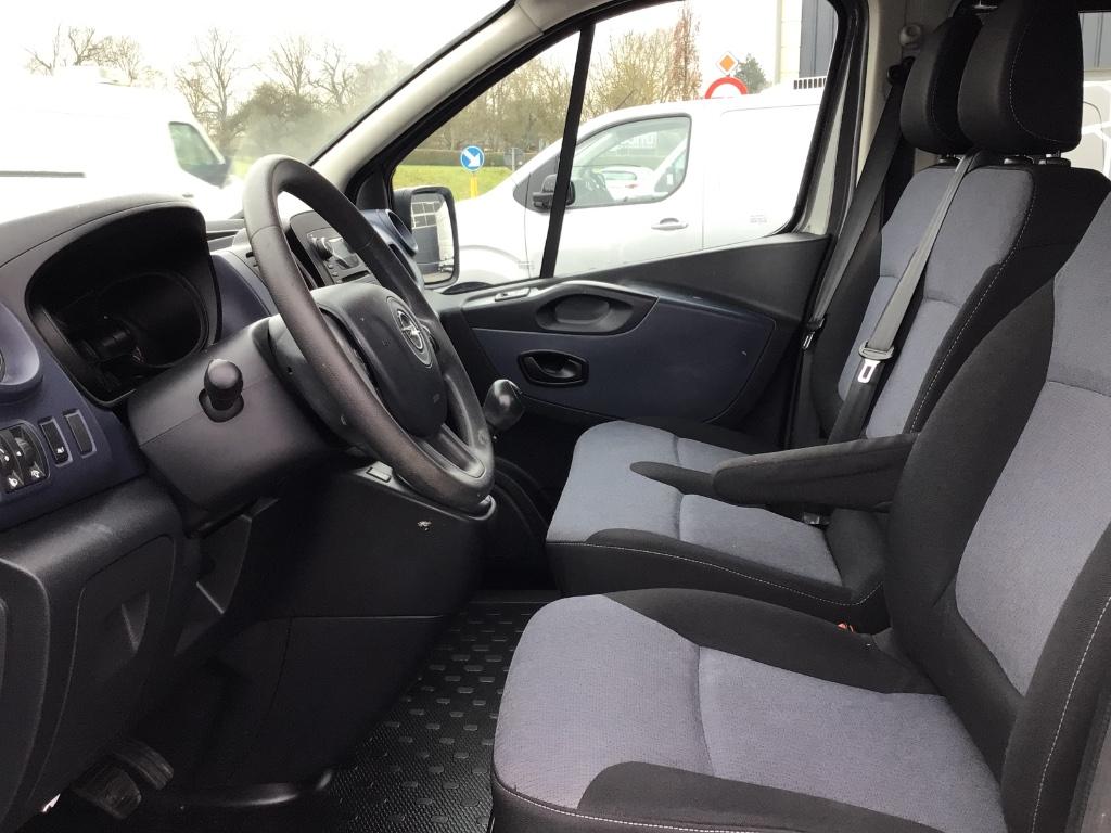 opel vivaro 16CDTI 2017 74000km dubbel/cabine 17950e, Auto's, Voorwielaandrijving, Airbags, Stof, Euro 6