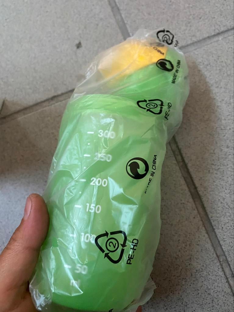 Tupperware drinkbeker met rietje, Huis en Inrichting, Keuken | Tupperware, Ophalen of Verzenden, Nieuw