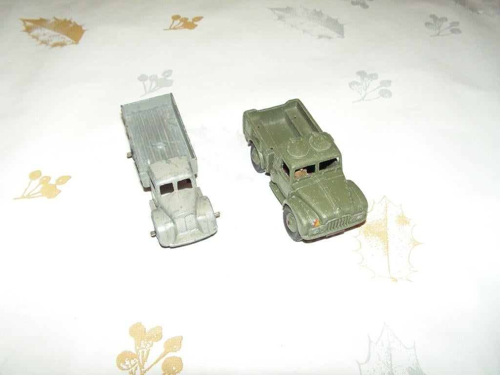 Dinky Toys 641 en 22C, Enlèvement ou Envoi