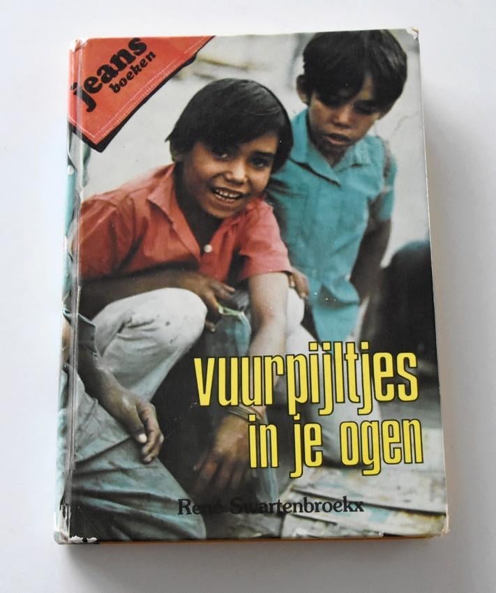 Vuurpijltjes in je ogen, Boeken, René Swartenbroekx, Ophalen of Verzenden, Zo goed als nieuw, Fictie