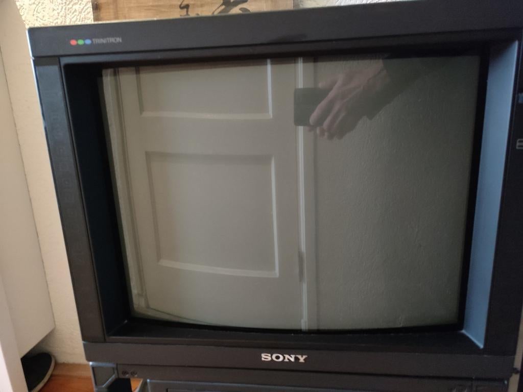 Sony PVM-2130 RGB monitor 'The Cube' met speakers, Enlèvement, Comme neuf, 40 à 60 cm, Sony
