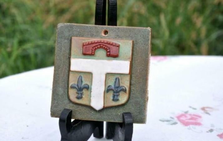 § ceramique blason, Antiquités & Art, Enlèvement ou Envoi