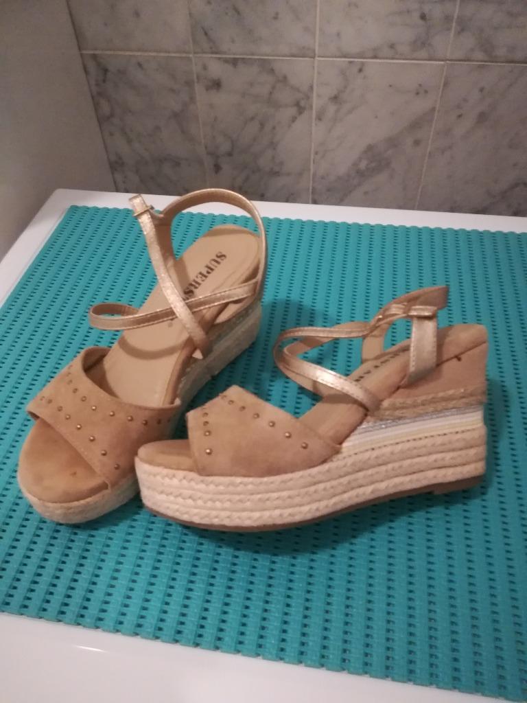 Damessandalen, Ophalen, Beige, Sandalen of Muiltjes, Gedragen