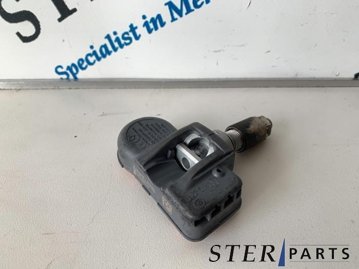 Bandenspanningsensor van een Mercedes Sprinter, Ophalen of Verzenden, 3 maanden garantie, Gebruikt, Mercedes-Benz