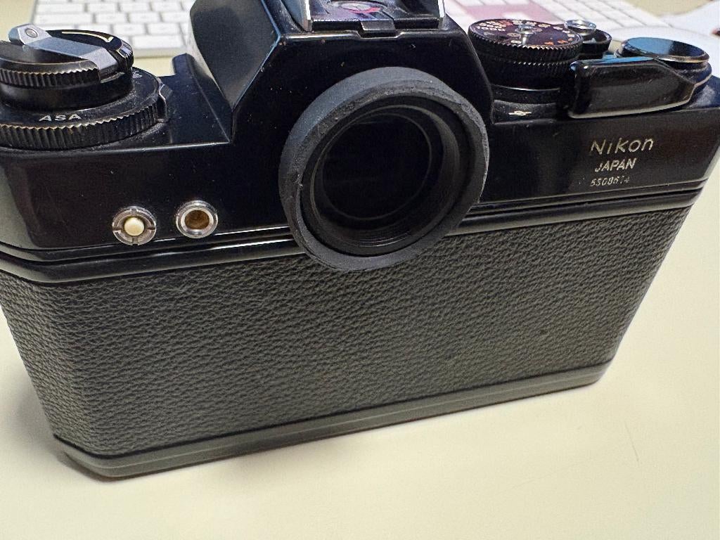 Nikkormat EL -testé-avec nikkor 50mm F2, Audio, Tv en Foto, Ophalen of Verzenden, Gebruikt, Spiegelreflex, Nikon