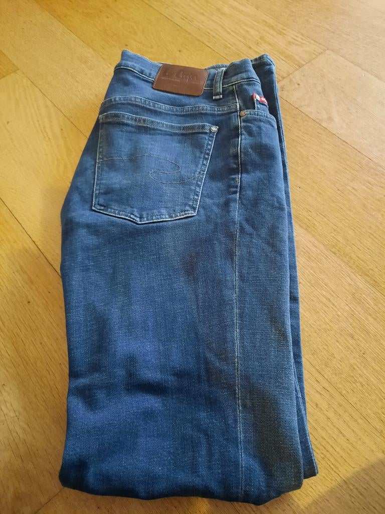 Lee Cooper jeansbroek maat W31/L 34, Ophalen