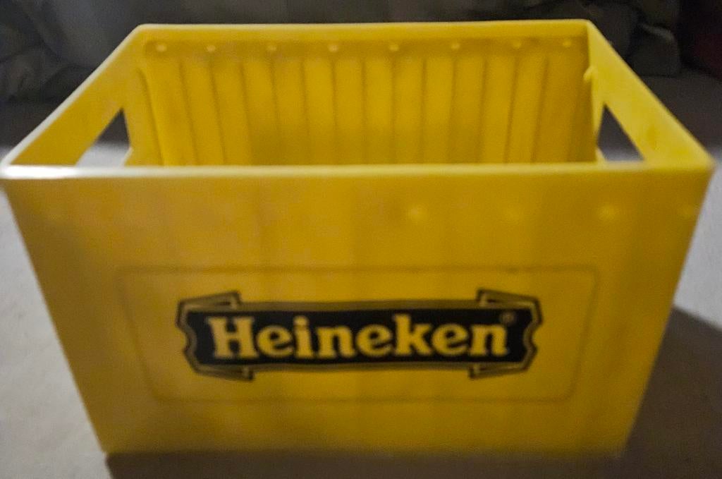 Heineken CD kratje vintage
Dit is een vintage He, Ophalen of Verzenden, Zo goed als nieuw, Heineken