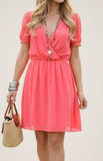 mooi roos kleedje van naf naf, Kleding | Dames, Jurken, Zo goed als nieuw, Maat 38/40 (M), Ophalen of Verzenden