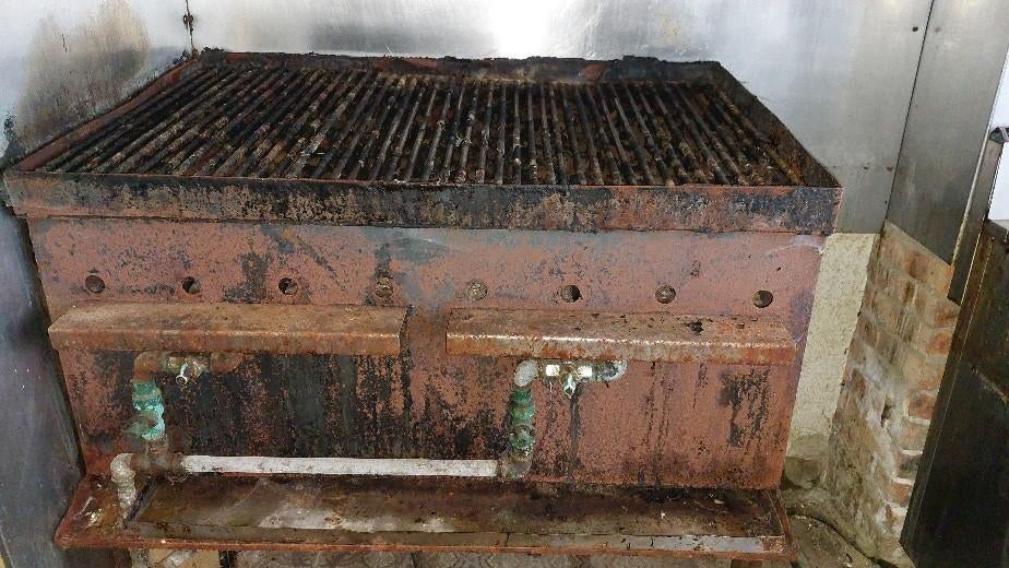 proffesionele grote grill op gas, Ophalen, Gebruikt, Fornuis, Frituur en Grillen