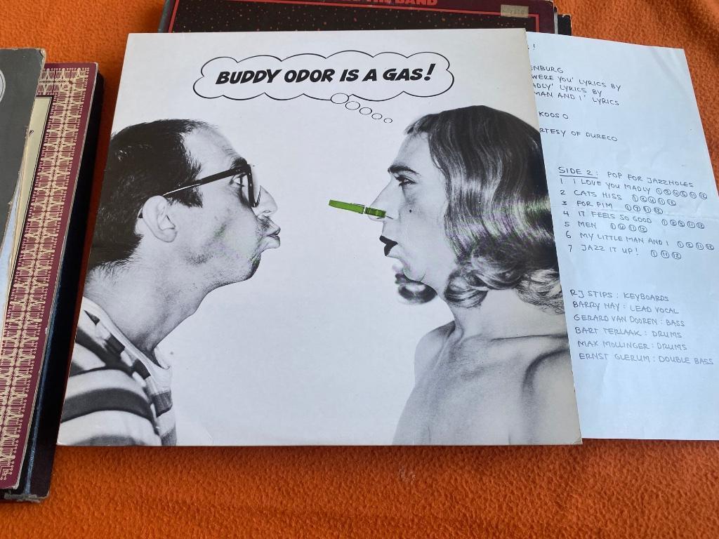 Buddy odor is a gas ( gruppo sportivo ), Enlèvement ou Envoi