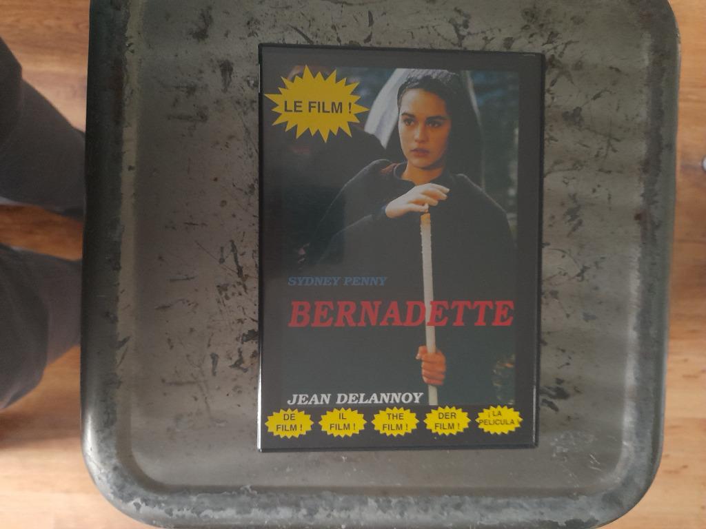 Bernadette pakket, Cd's en Dvd's, Verzenden, Zo goed als nieuw, Drama