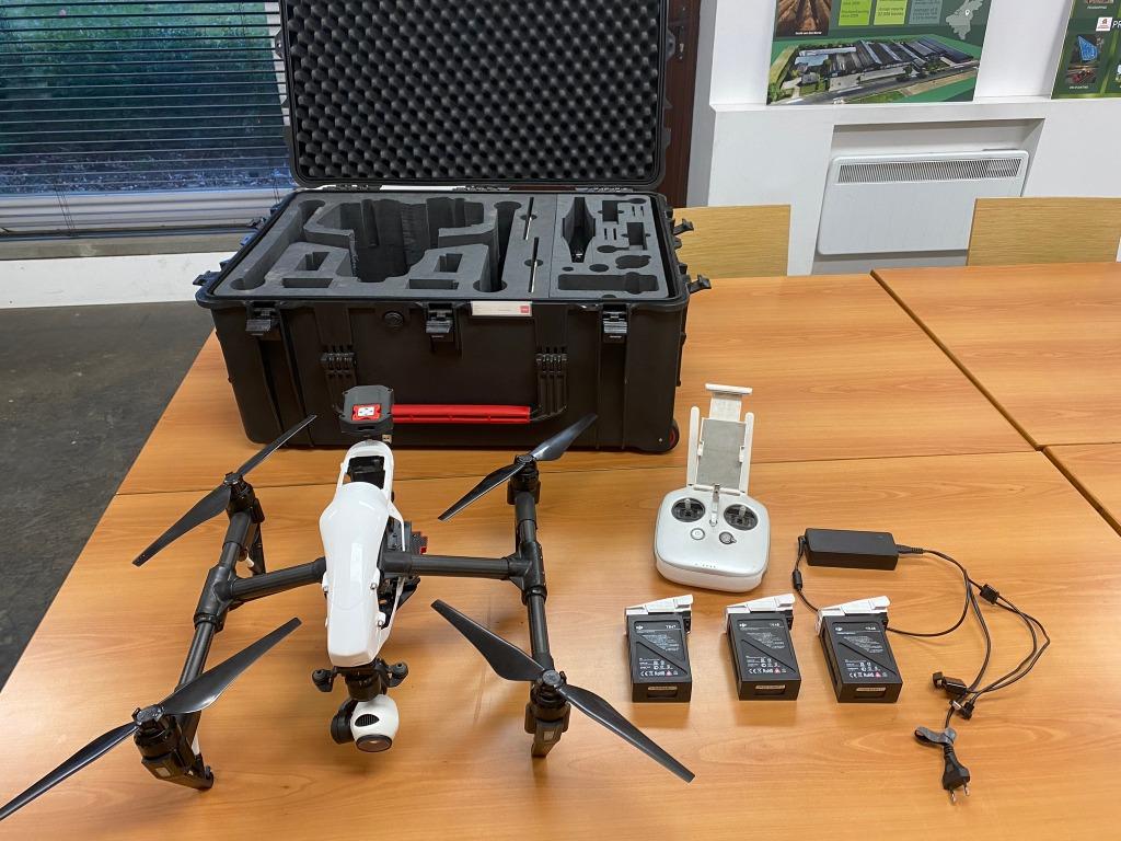 DJI Inspire 1 drone met MicaSense red edge camera en koffer, Audio, Tv en Foto, Drones, Ophalen, Zo goed als nieuw