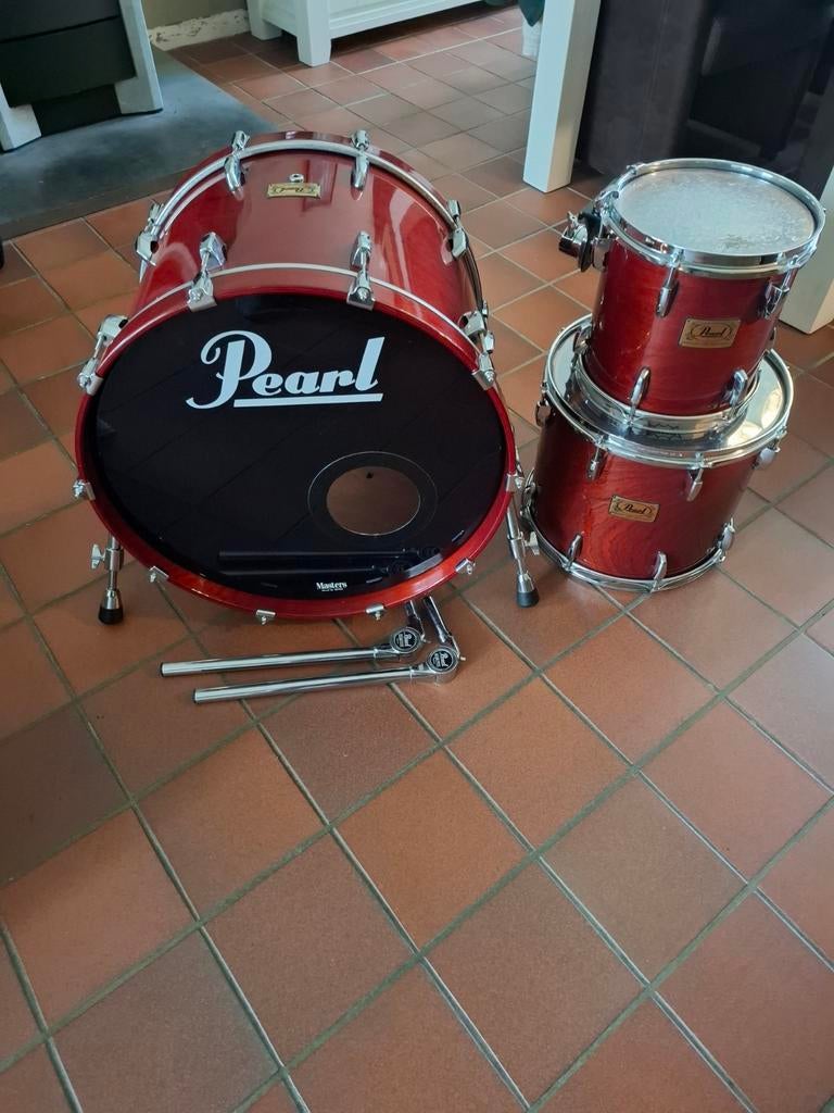 Zeldzame Pearl masters mahogany classic Ltd edition drumstel, Muziek en Instrumenten, Ophalen, Zo goed als nieuw