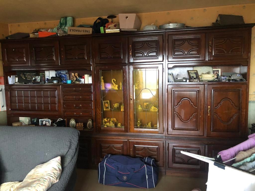 Grande armoire buffet, Enlèvement, Utilisé