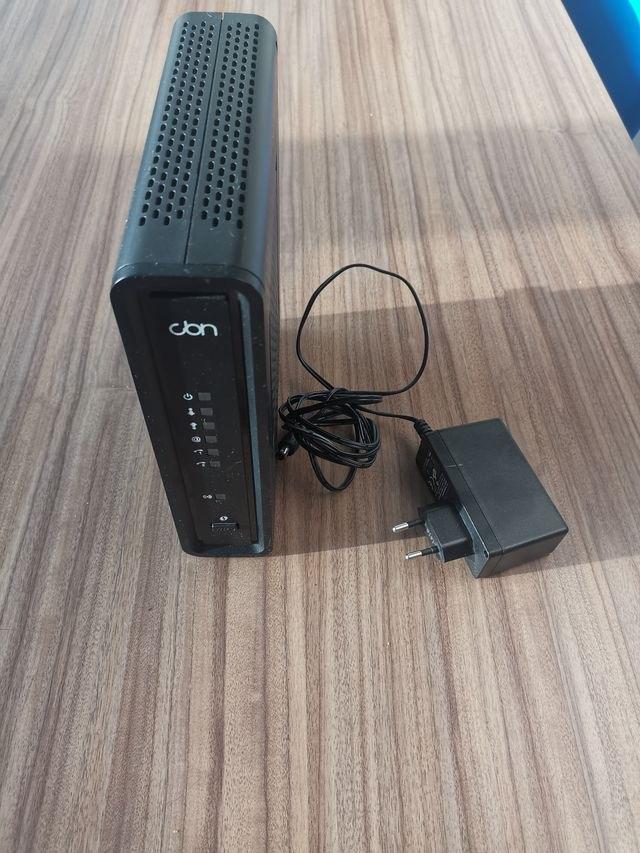 Telenet Router CH6643E, Envoi, Comme neuf, Routeur