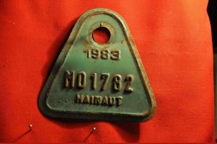 plaque de velo hainaut 1983 (2), Collections, Enlèvement ou Envoi