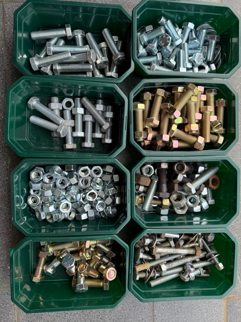 Boulons et ecrous, Bricolage & Construction, Quincaillerie & Fixations, Enlèvement, Comme neuf