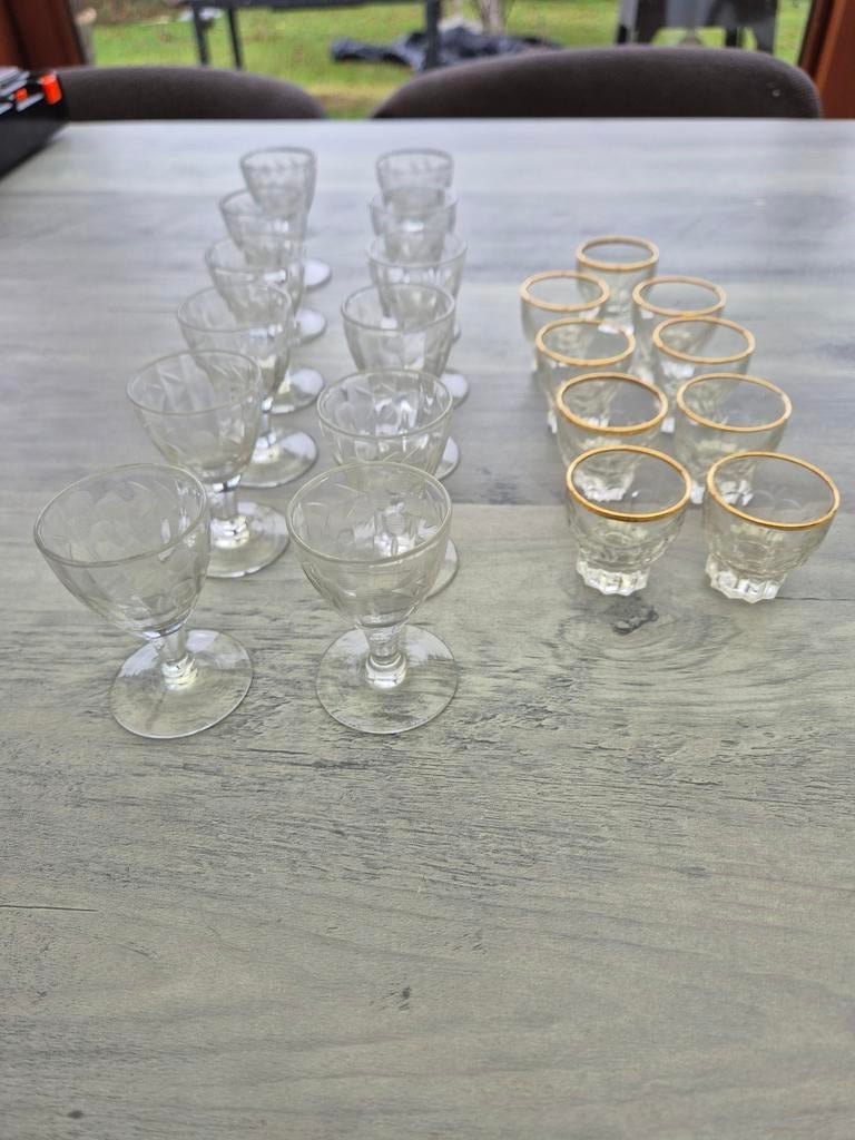 Petits verres, Enlèvement