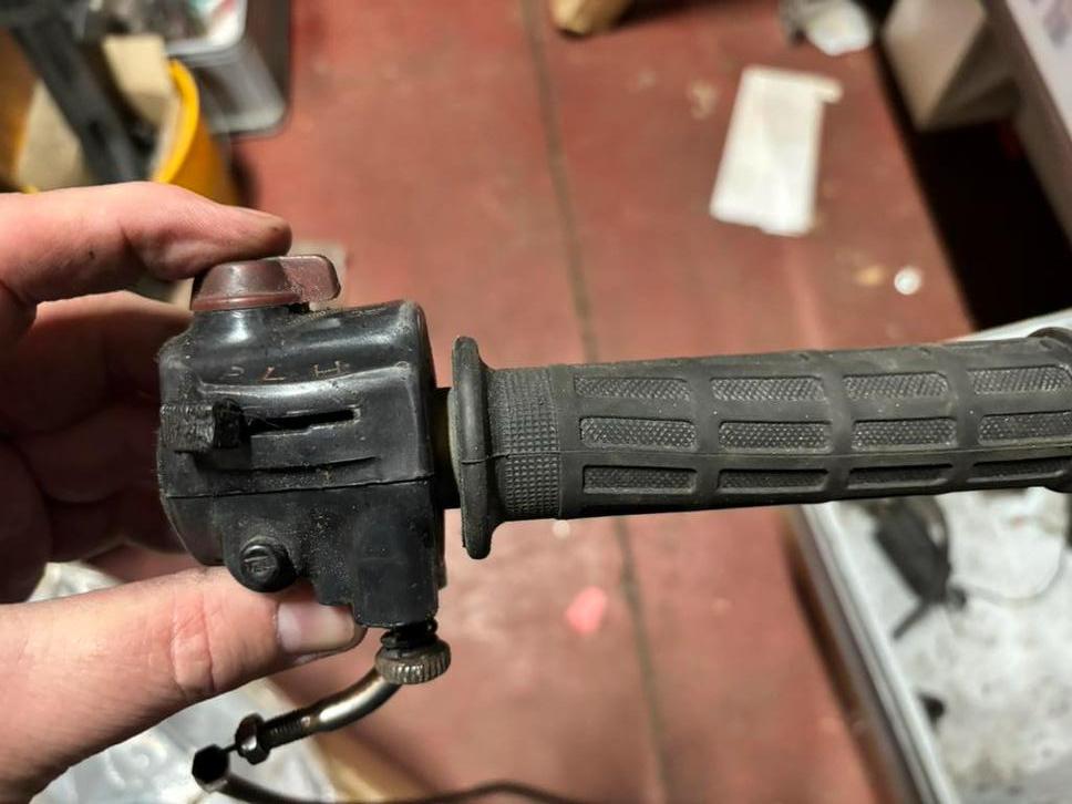 Interrupteur de guidon L et R Honda CB500 Four, Enlèvement ou Envoi, Utilisé