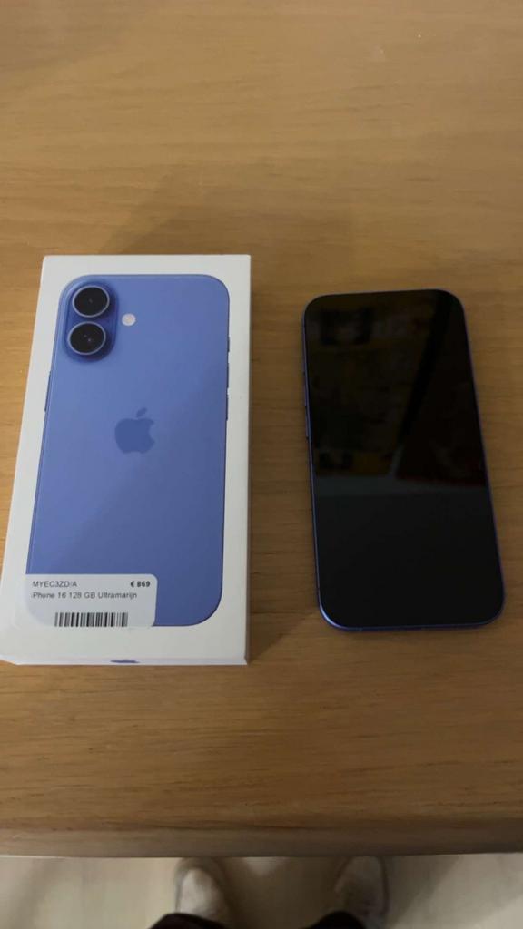iPhone 16 128GB ultramarine, Ophalen, Zo goed als nieuw, IPhone 16
