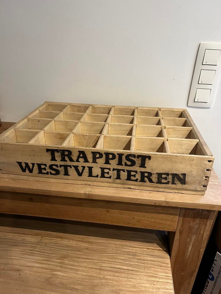 Casier en bois Westvleteren 50/33cm hauteur 10cm cases 7/7cm, Enlèvement ou Envoi