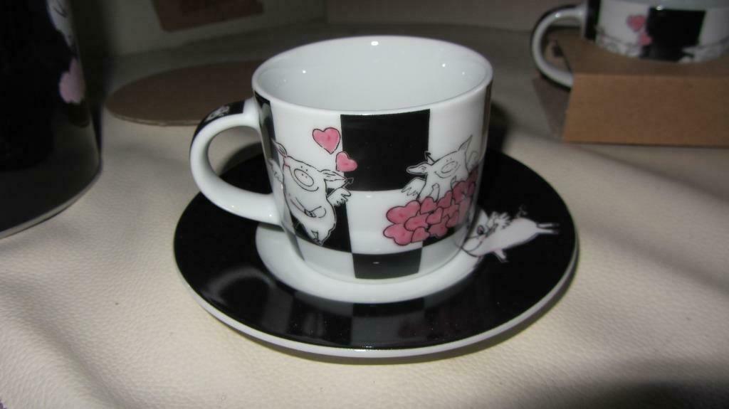 2 tasses et sous tasses à espresso le cochon amoureux, Ophalen of Verzenden, Nieuw