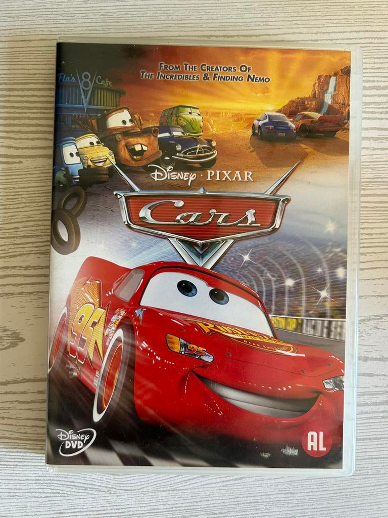 DVD Cars, Enlèvement ou Envoi, Dessin animé, Tous les âges, Américain