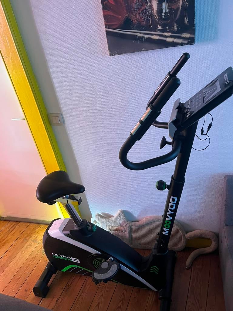 Velo appartement auto alimenté, Comme neuf, Enlèvement, Vélo d'appartement, Métal