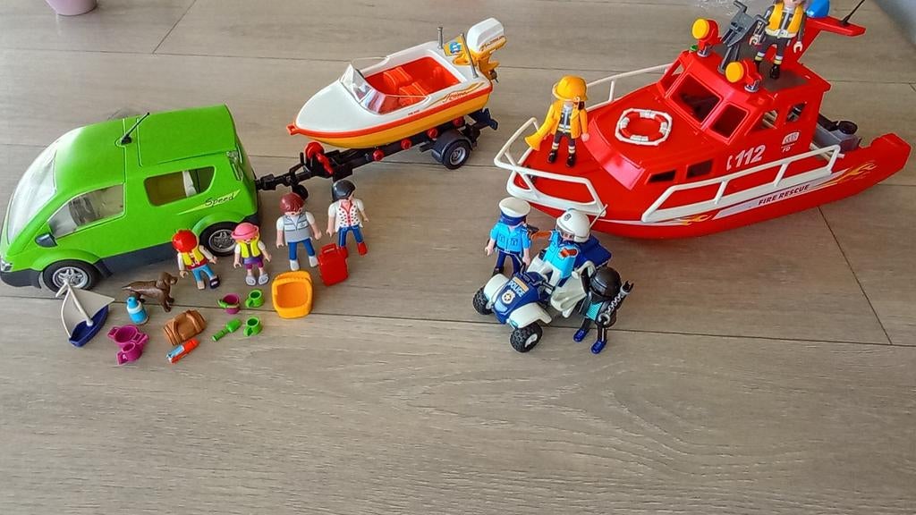 Playmobil rescue , police , city, Ophalen, Zo goed als nieuw