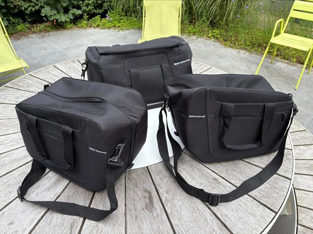 Sacs valises BMW - ÉTAT NEUF !, Motos, Enlèvement, Comme neuf