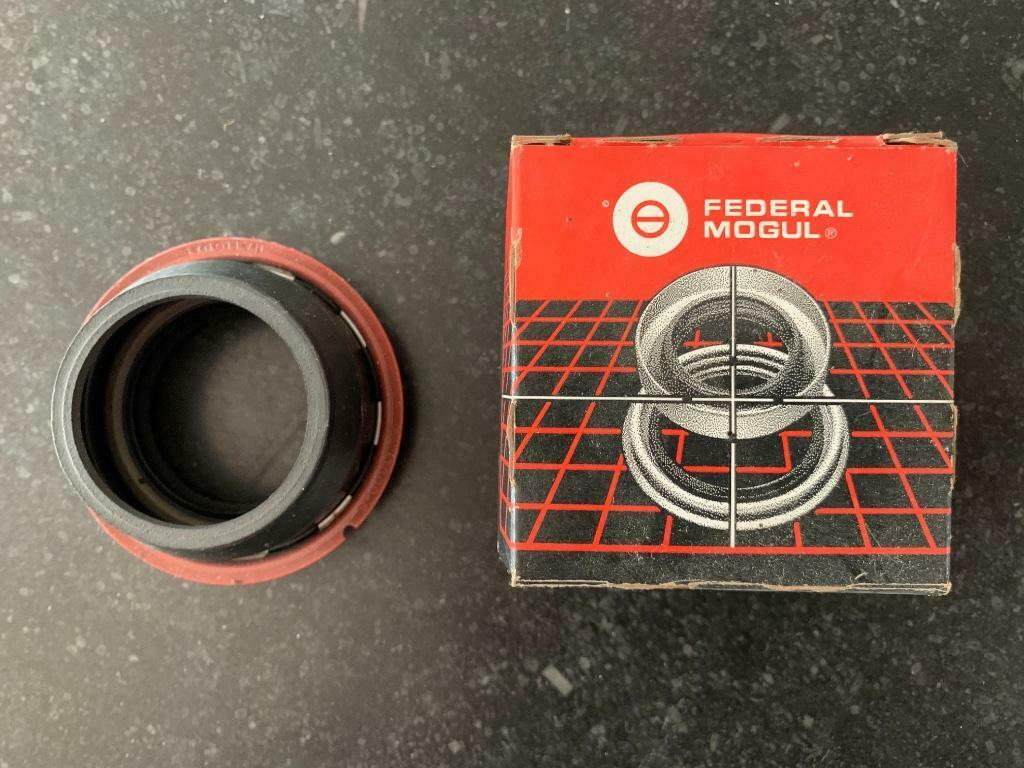 Automatic Transmission Extension Housing Seal NATIONAL 7300S, Autos : Pièces & Accessoires, Autres pièces automobiles, Ford, Dodge