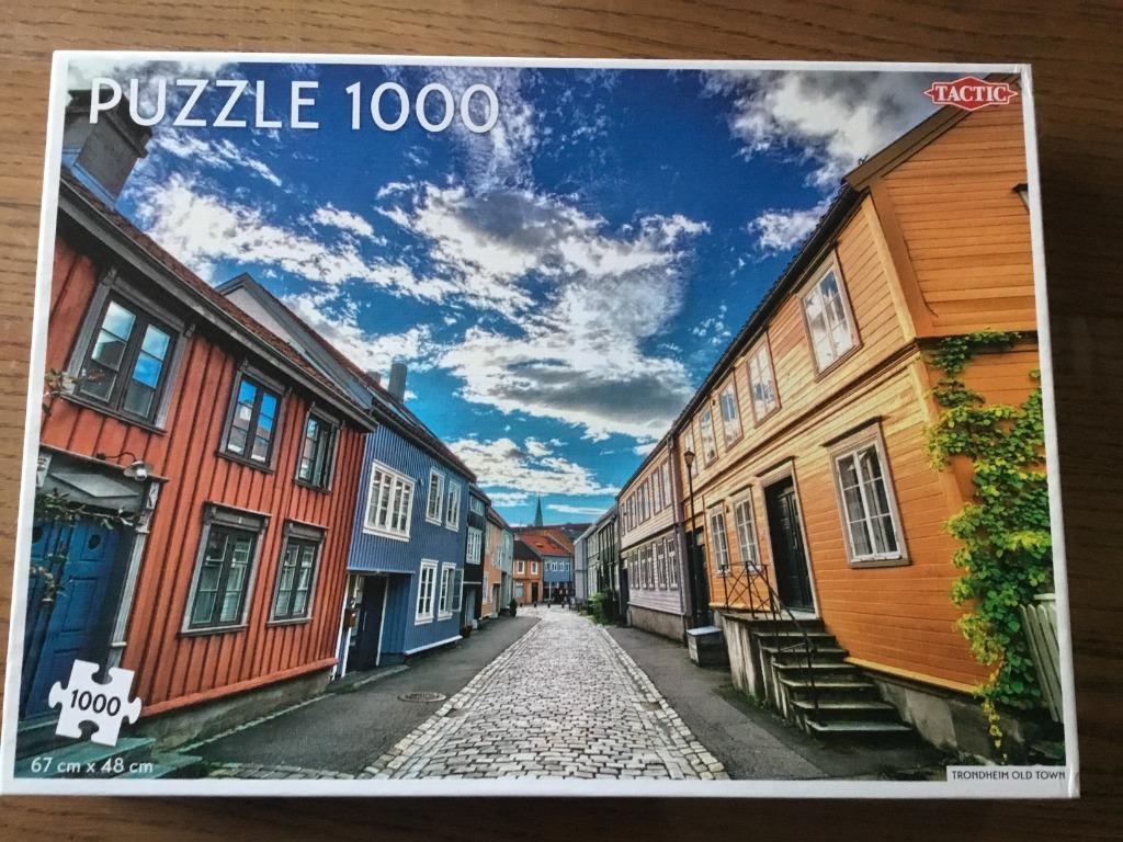 Puzzel Tactic 1000 stukjes Tronheim old town, Ophalen of Verzenden, 500 t/m 1500 stukjes, Gebruikt, Legpuzzel