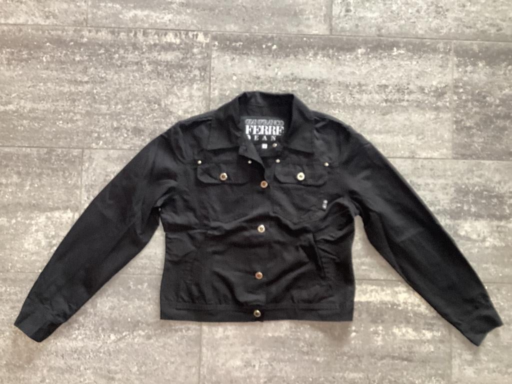 Gilet Gianfranco Ferre 38/40, Taille 38/40 (M), Enlèvement ou Envoi, Gianfranco Ferre, Comme neuf