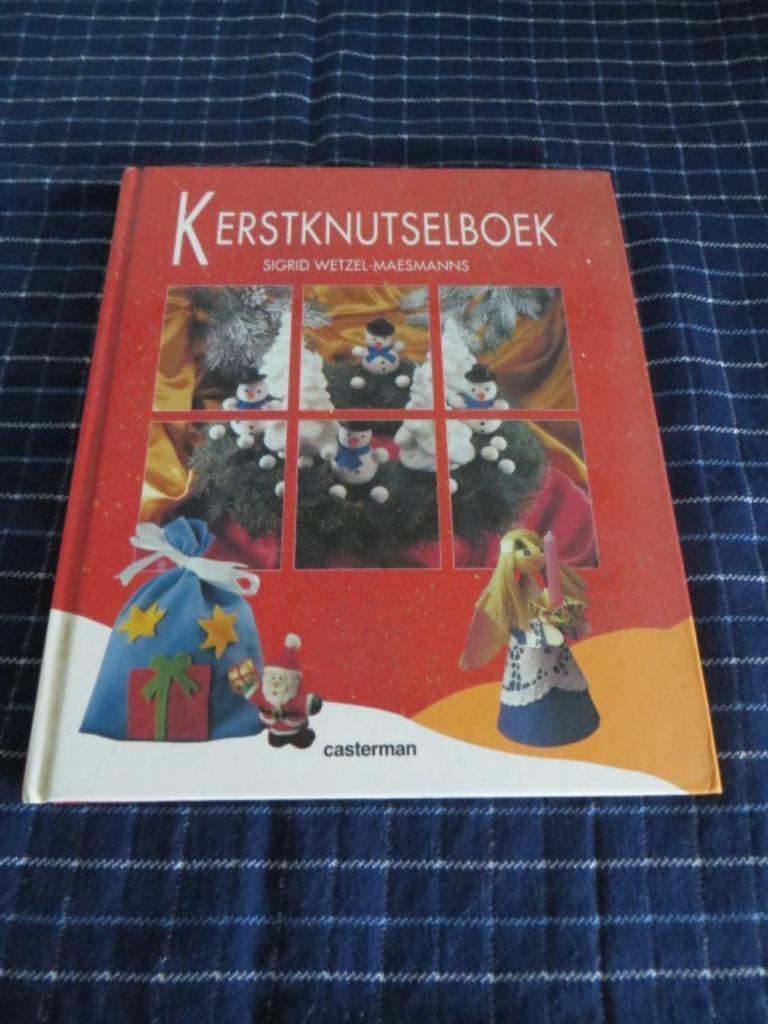 Kerstknutselboek  -- Kerstmis - Knutselboek - Knutselen, Ophalen of Verzenden, Gebruikt