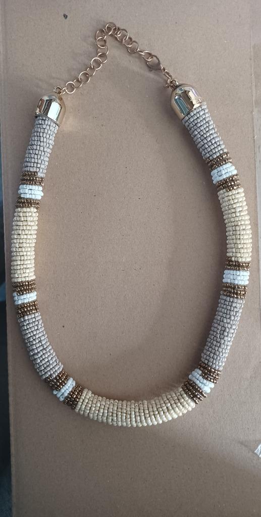 collier, Enlèvement ou Envoi, Neuf, Beige