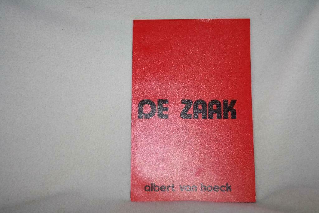 De zaak – Albert Van Hoeck (uitgeschreven toneelstuk) Toneel, Ophalen of Verzenden, Zo goed als nieuw, Overige typen