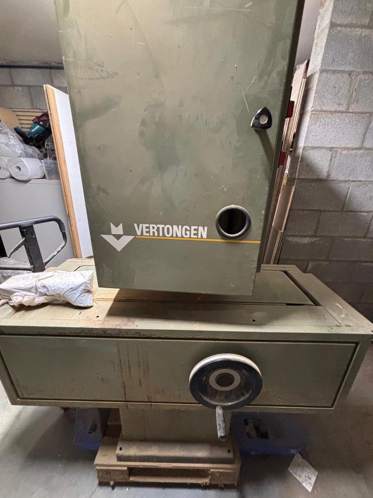 Schuurmachine Vertongen, Enlèvement, Utilisé