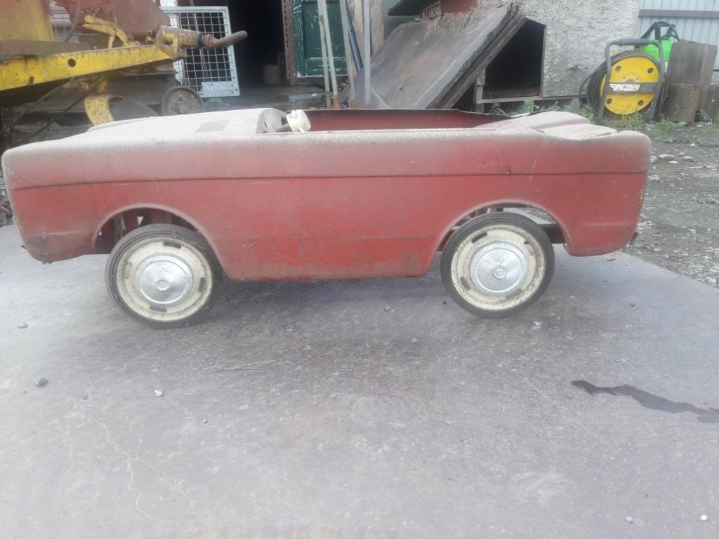 a vendre voiture en tole, Enlèvement