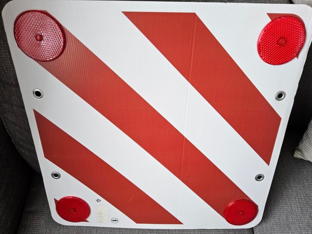 Plaque de chargement et d'éclairage extensible 70,00€, Autos : Divers, Enlèvement