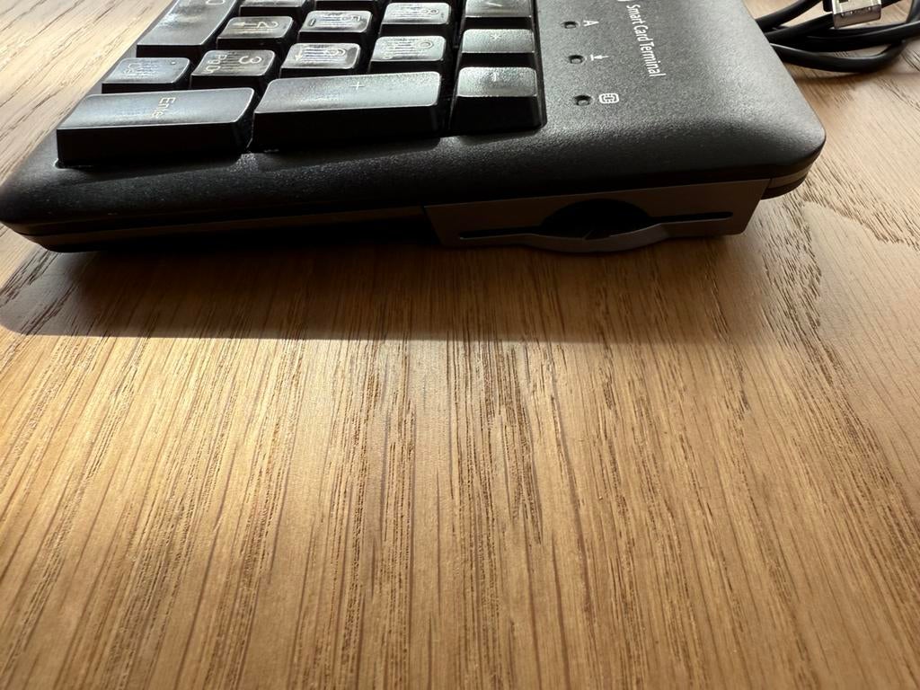 HP toetsenbord met kaartlezer, Computers en Software, Ophalen, Hp, Azerty, Zo goed als nieuw